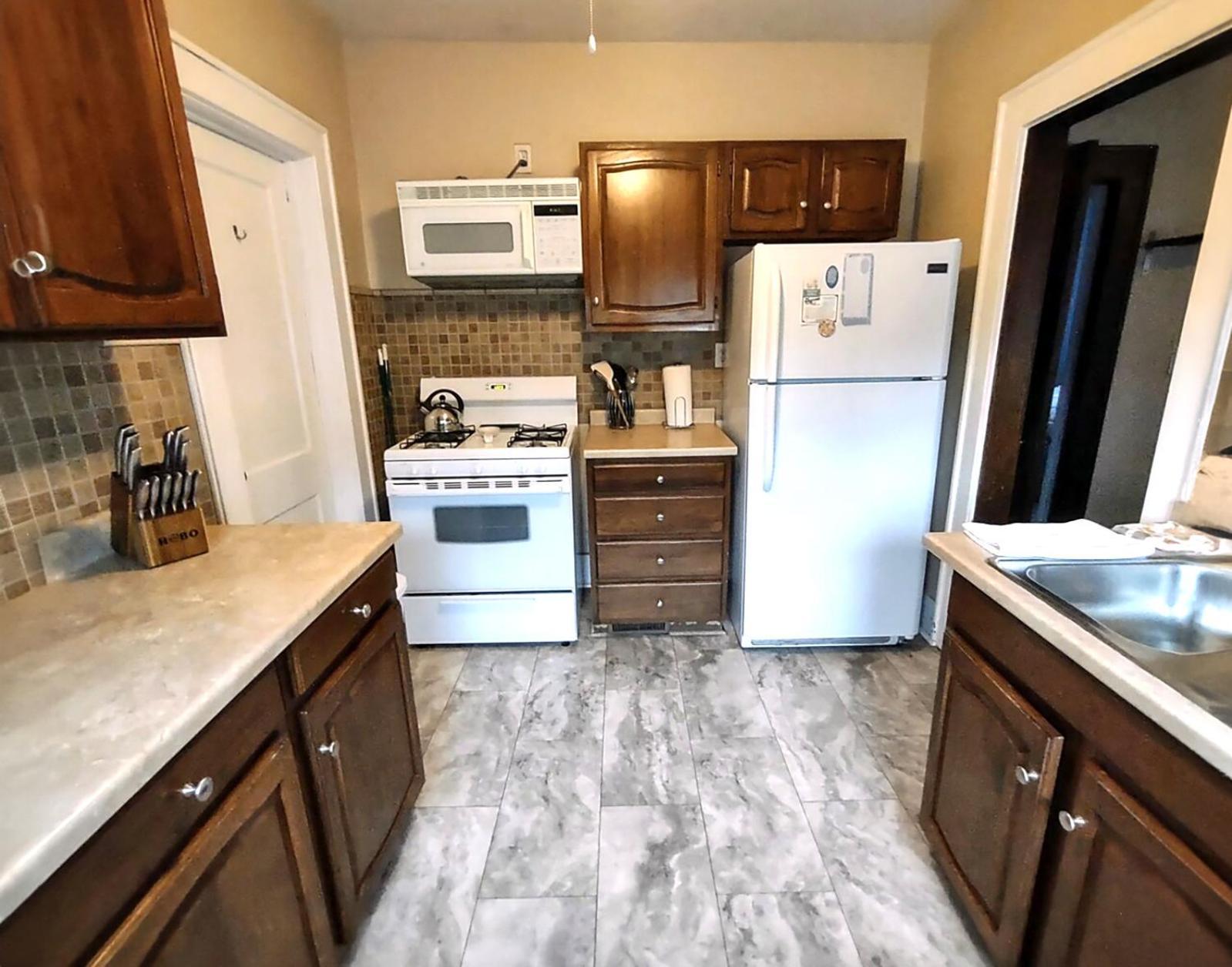 Spacious Frontier Park Apartment Erie Buitenkant foto