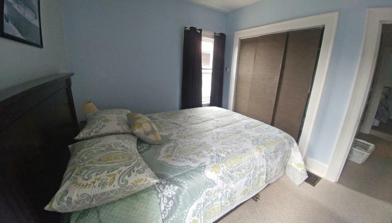 Spacious Frontier Park Apartment Erie Buitenkant foto
